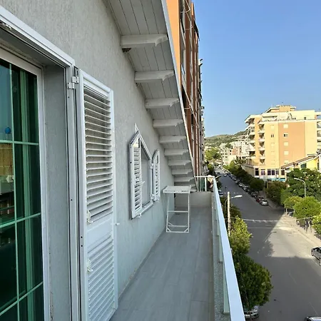 Kanaj And Appartement Vlorë