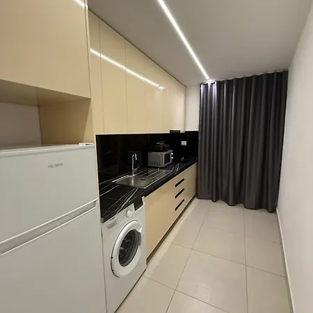 Kanaj And Appartement