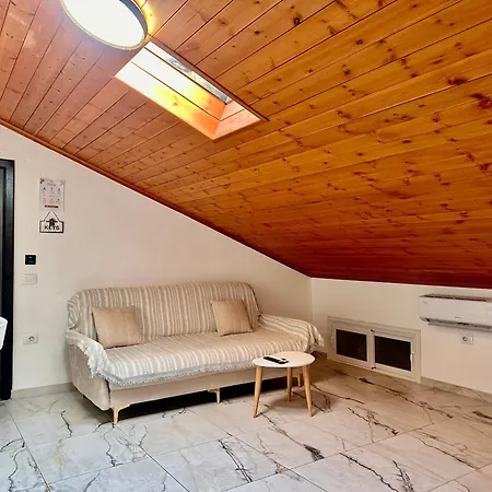 Kanaj Rooms&apartments